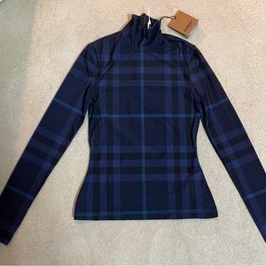 Burberry emery check turtleneck xs